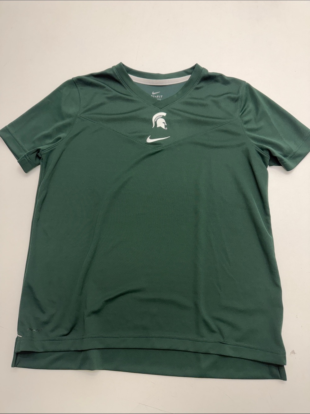 MICHIGAN STATE SPARTANS / NIKE Women’s Large Green Performance T-shirt